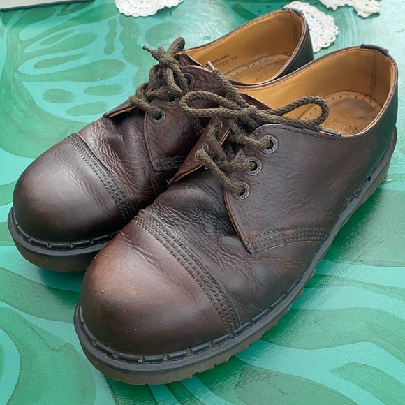 Vintage Dr Martens Made in England 8266 Cap Toe Mens Shoe Brown - Picture 2 of 6